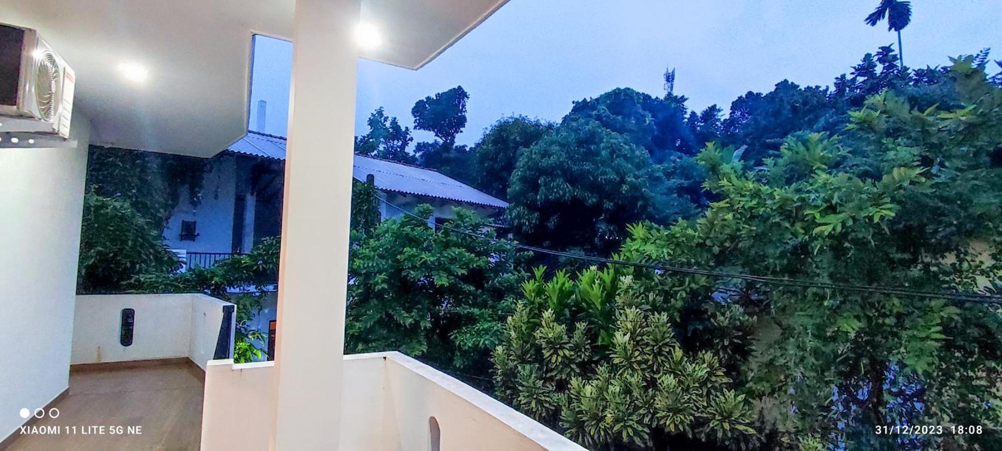 Villa Tanzanite Hikkaduwa Exterior foto