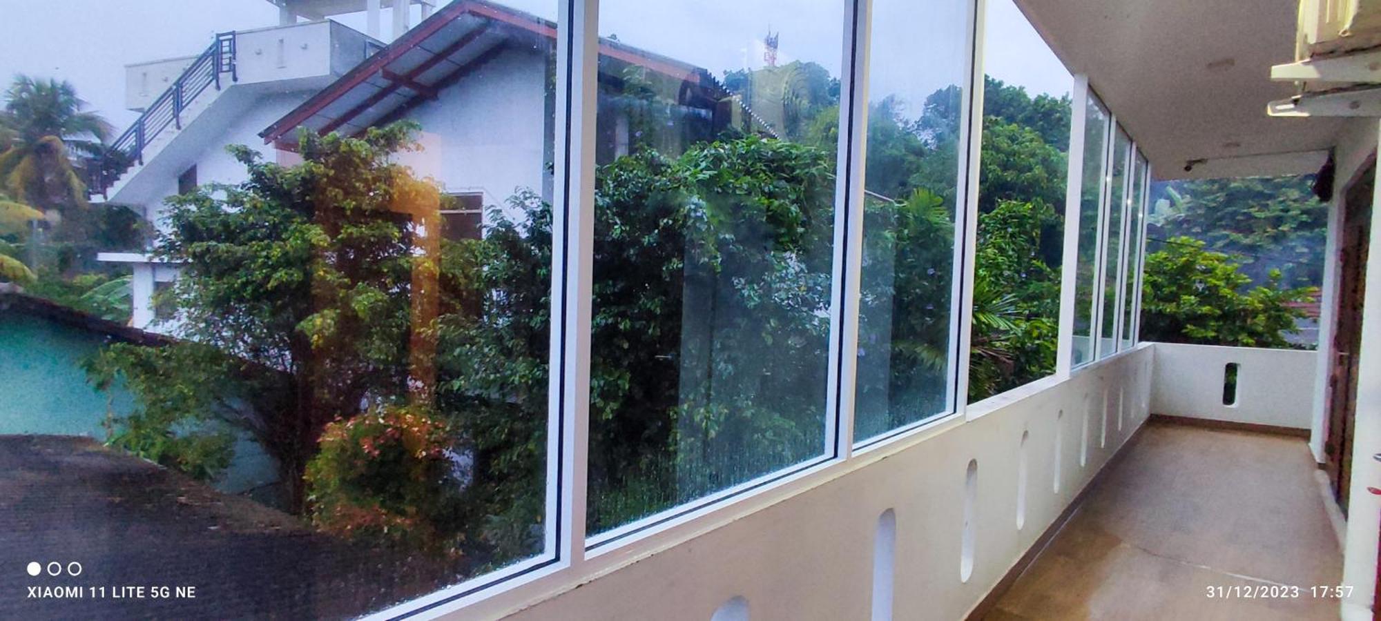 Villa Tanzanite Hikkaduwa Exterior foto